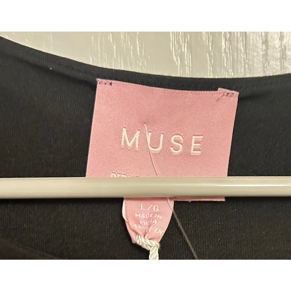 Women's Muse Black Top L/G - Picture 3 of 5